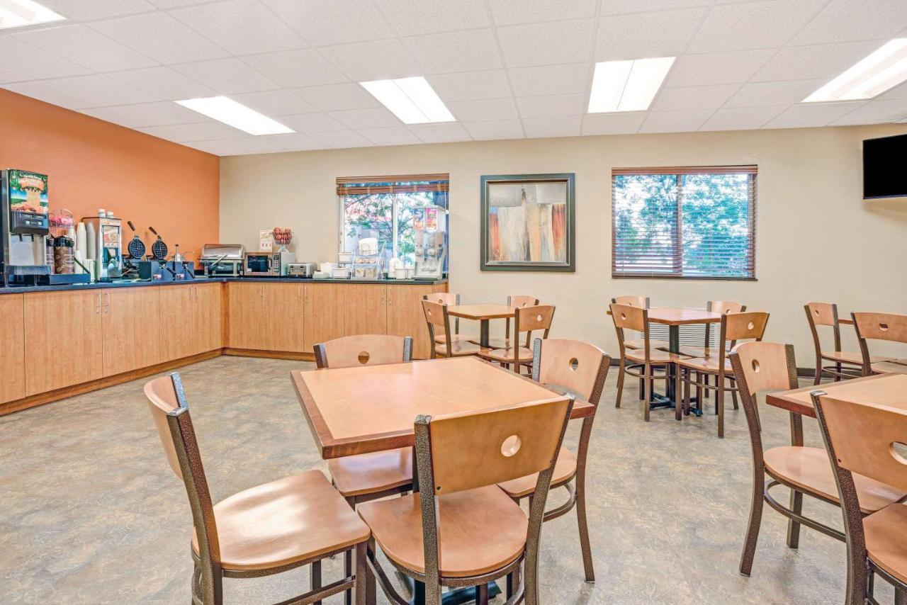 Blaine Town Inn & Suites 외부 사진