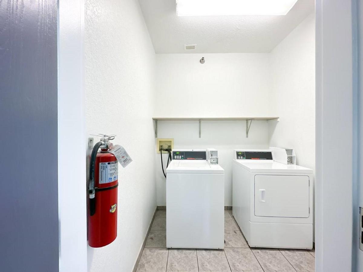 Blaine Town Inn & Suites 외부 사진